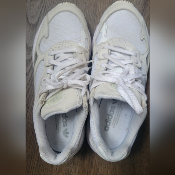 Adidas Falcon - Picture 5 of 16